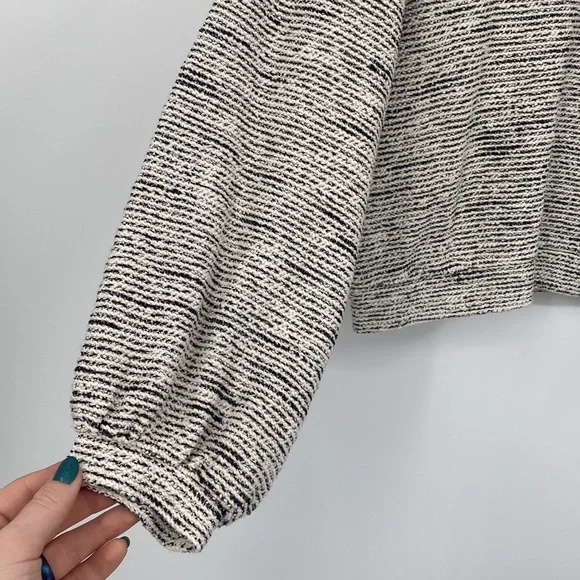 Madewell Texture and Thread Black and Cream Balloon Sleeve Sweater - Picture 5 of 11
